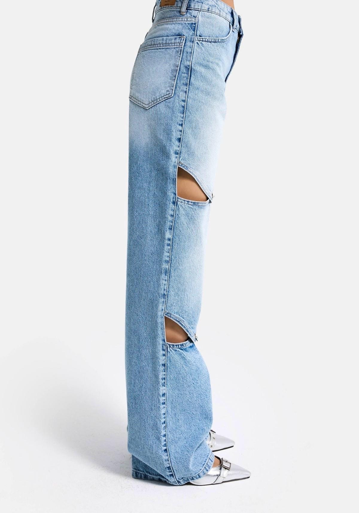 Deconstructed Curved Panel Wide Leg Jeans - Image 4